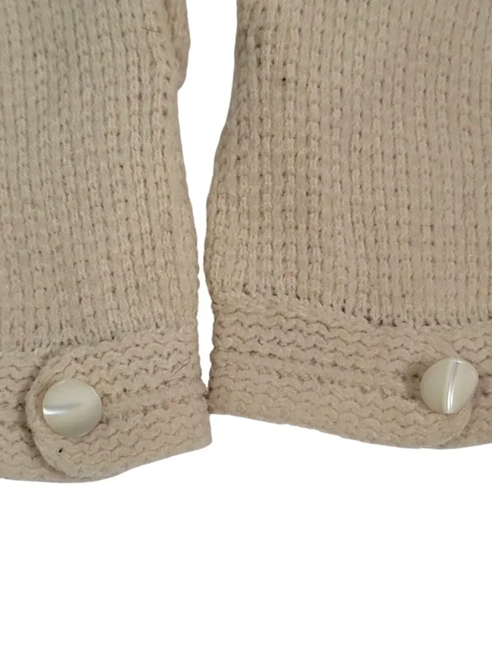 Unknown vintage knit